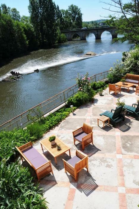 Les Rives De L'Isle Hotel Saint-Astier  Exterior photo